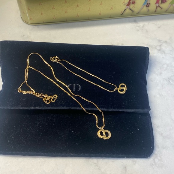 Christian Dior Necklace and Bracelet with a CD Velvet Pouch - Picture 1 of 8